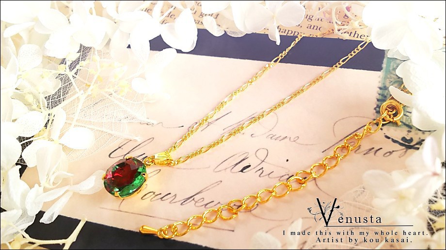 *ペリドット×シャムのヴィンテージガラスネックレス*