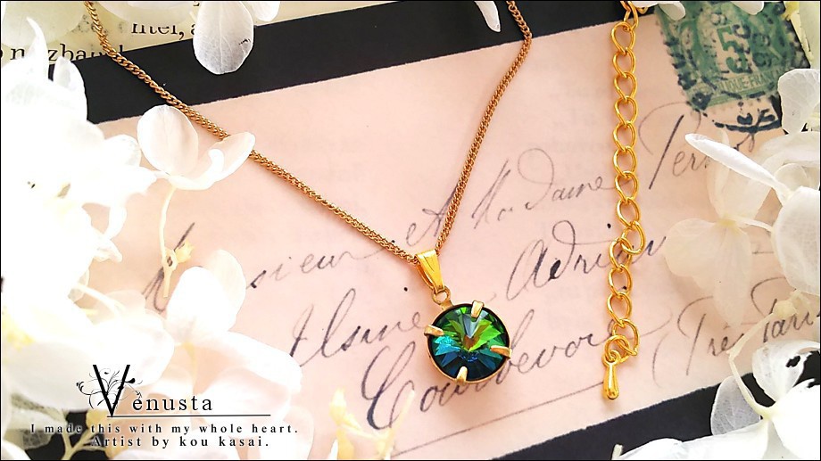 *虹色ヴィトラルのシンプルネックレス-ヴィンテージ-*