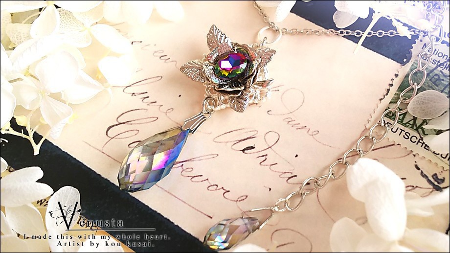 *白銀と虹色ヴィトラルの華-ヴィンテージガラス-*