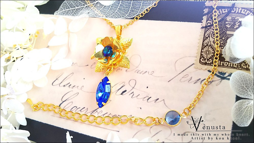 *深く端麗な青のサファイア-ヴィンテージスワロフスキー-*