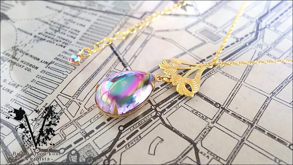 *Vintage AuroraGlass cabochonネックレス-Amethyst-*