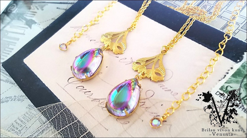 *Vintage AuroraGlass cabochonネックレス-Amethyst-*