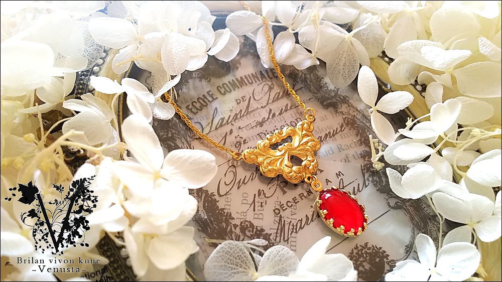 *シックなRuby Glass cabochon-Vintage-*