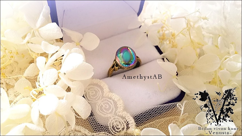 *魅惑の艶やかガラスリング-ヴィンテージ-*