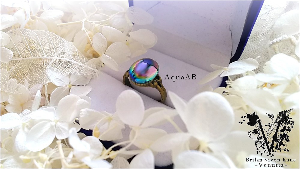 *魅惑の艶やかガラスリング-ヴィンテージ-*