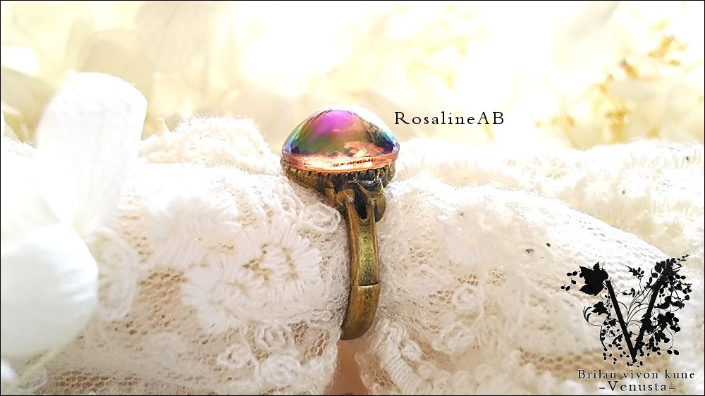 *魅惑の艶やかガラスリング-ヴィンテージ-*