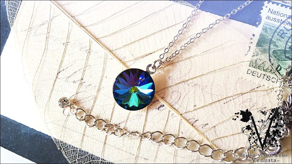 *秘石の装飾品-メリディアンブルー/リヴォリ-*