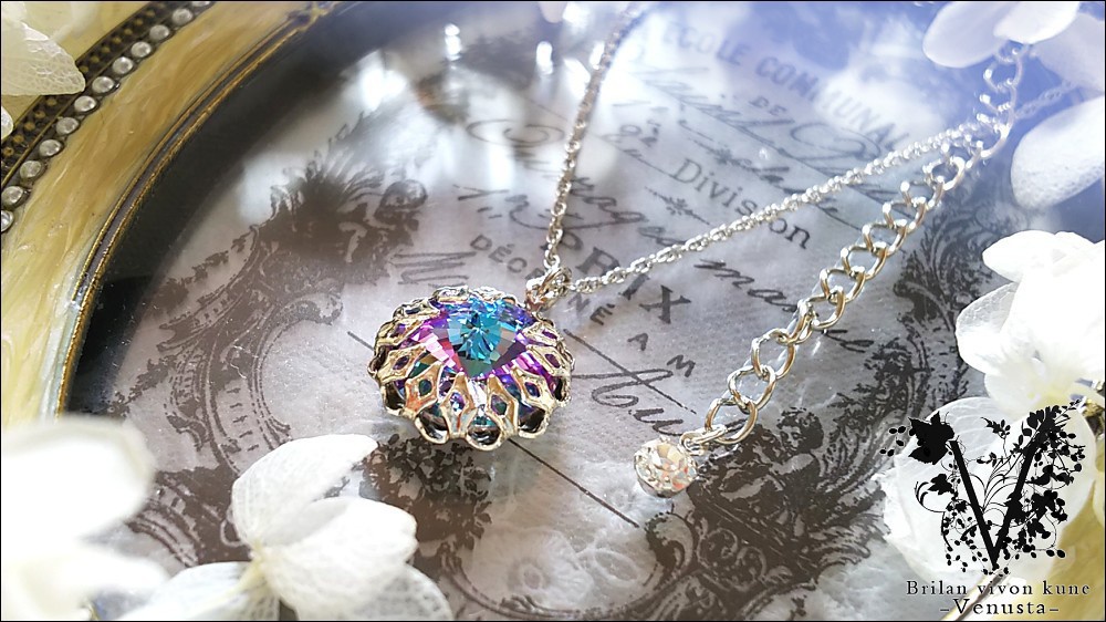 *秘石の装飾品-ヴィトレイルライト/リヴォリ-*