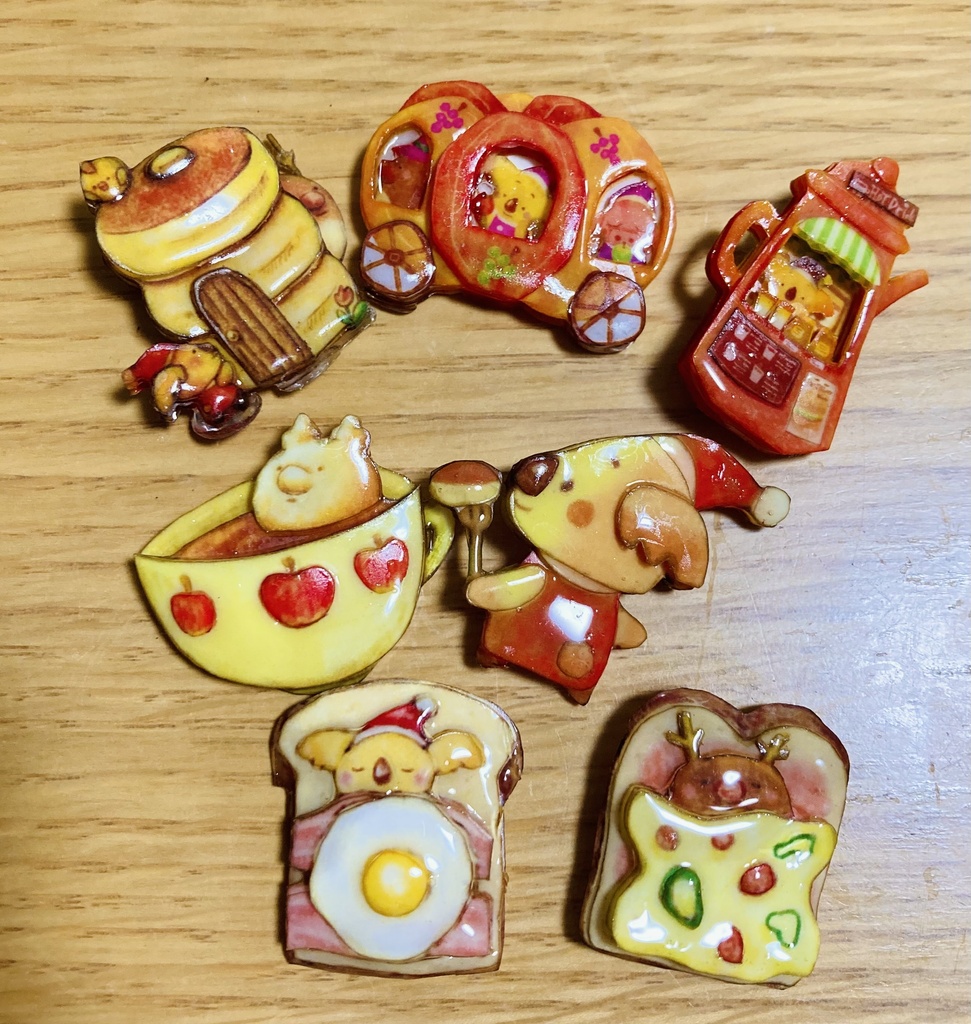 ブローチ7点セット『サンタのコメディー』