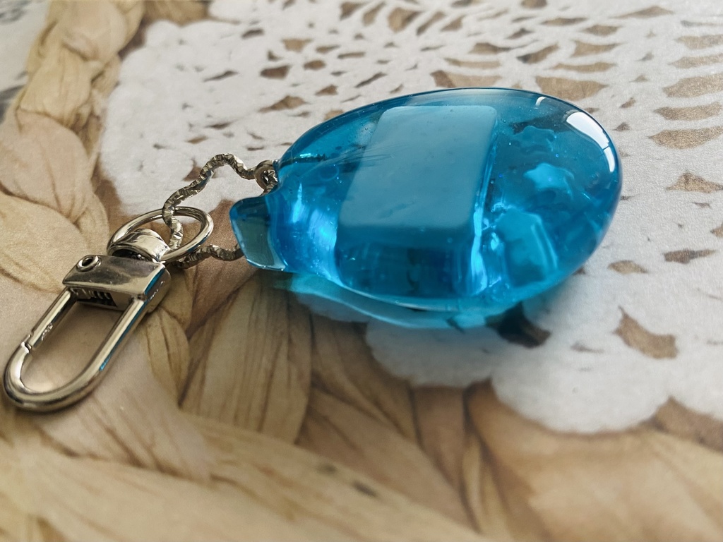 うずらっち 「ブルーハワイ」●訳アリ●