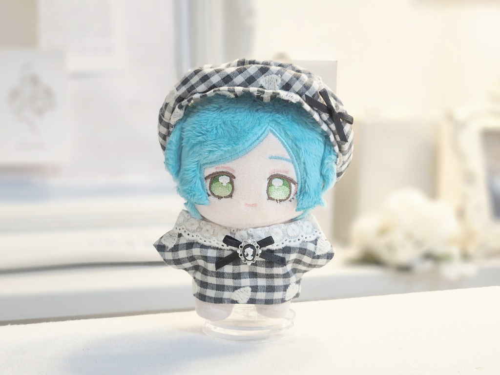 13cm ぬい服 ぼうし 黒ハート刺繍
