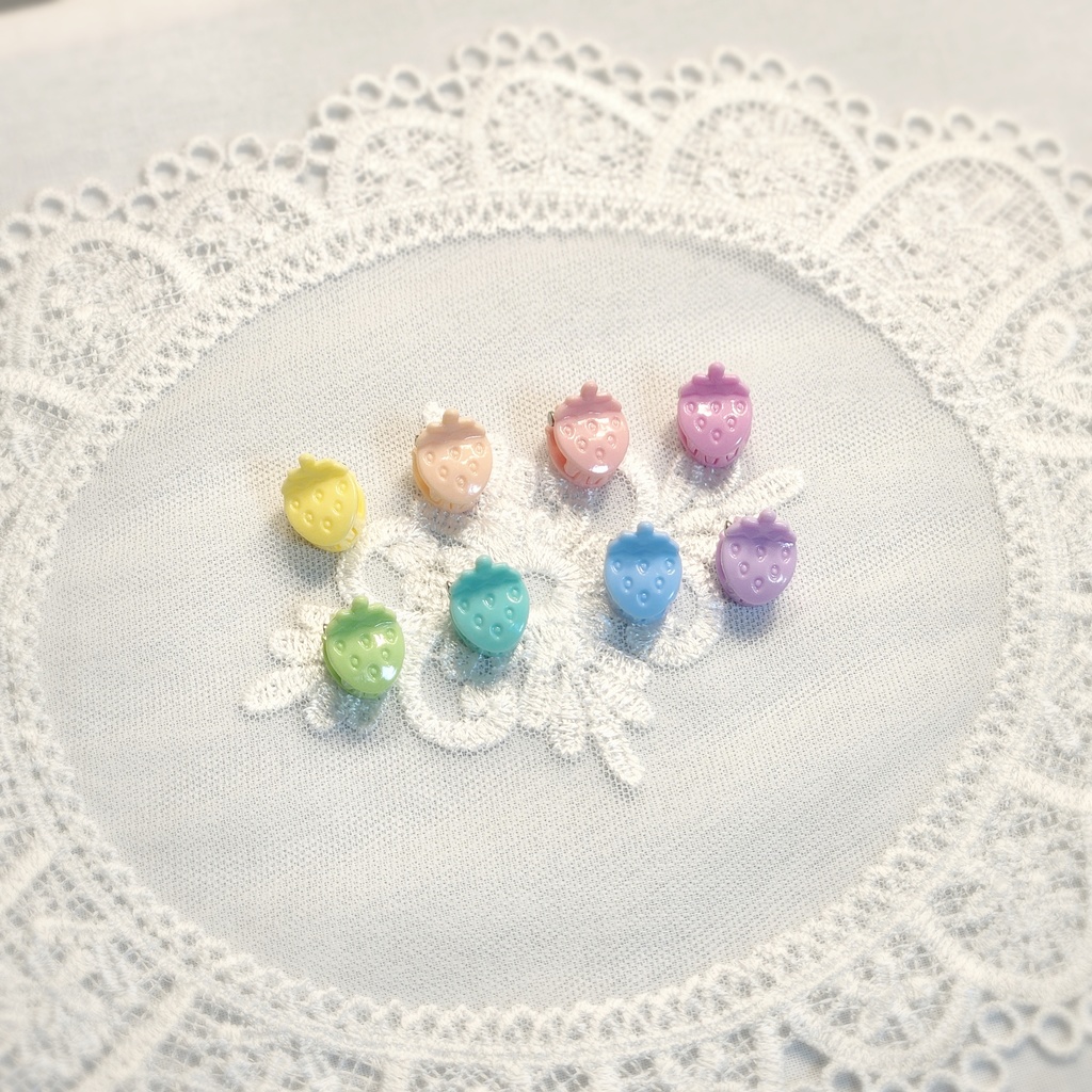 ぬいぐるみ用 ヘアクリップ いちご ライトカラー