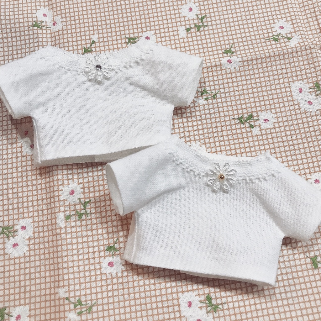 ナチュラルフラワートップス