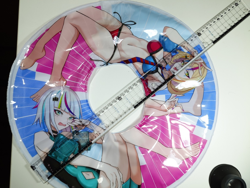 【ドール用】『音ゲーマーの姉妹』1:3スケール ミニチュアデザイン浮き輪 / 1:3 Scale Replica Swimming Ring «Rhythm Gamer Sisters»