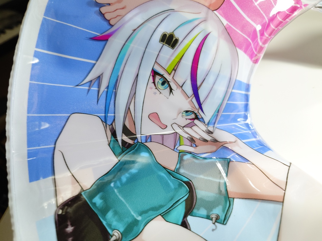 【ドール用】『音ゲーマーの姉妹』1:3スケール ミニチュアデザイン浮き輪 / 1:3 Scale Replica Swimming Ring «Rhythm Gamer Sisters»