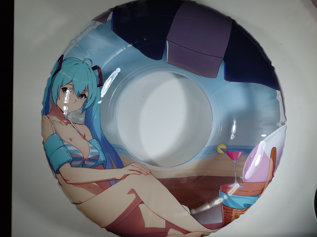 【ドール用】『歌姫との夏休み』1:3スケール ミニチュアデザイン浮き輪 / 1:3 Scale Replica Swimming Ring «Beach Vacation With Diva»