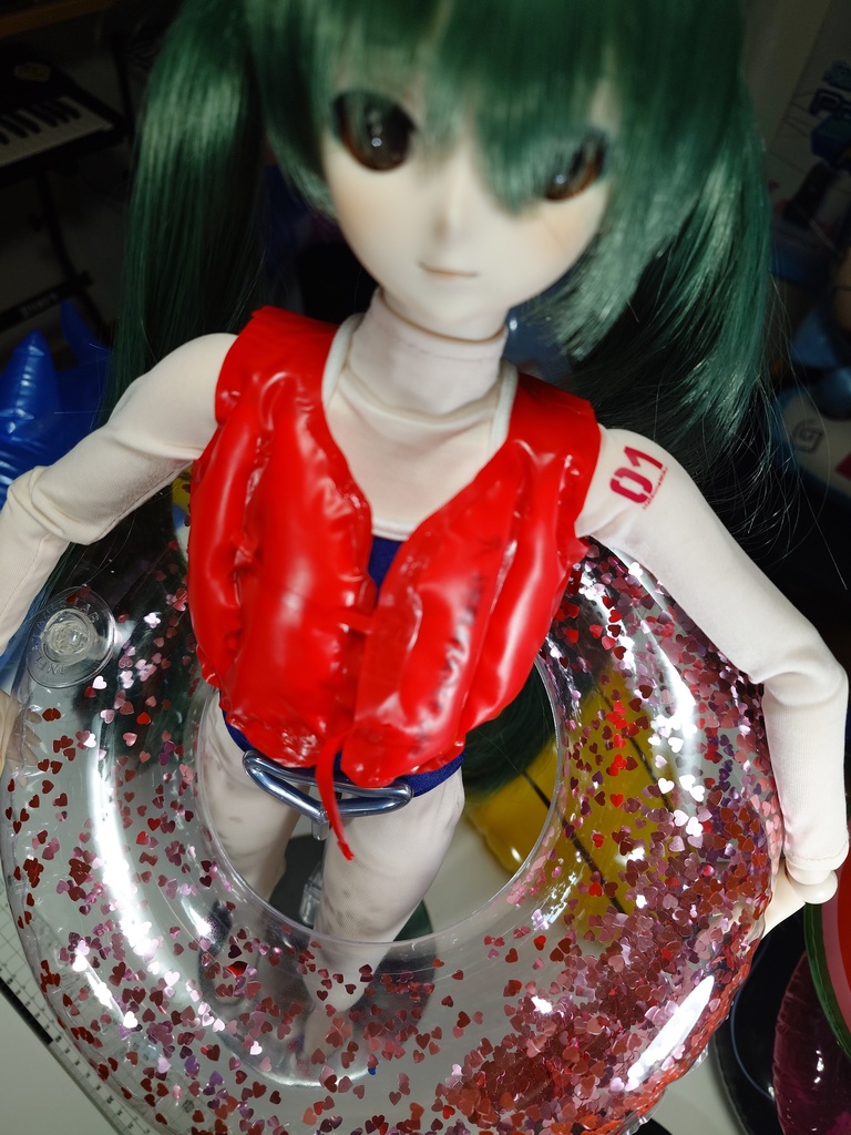 【ドール用】キラキラグリッター 1:3スケール ミニチュア浮き輪 / 1:3 Scale Miniature Shiny Glitter Swimming Ring