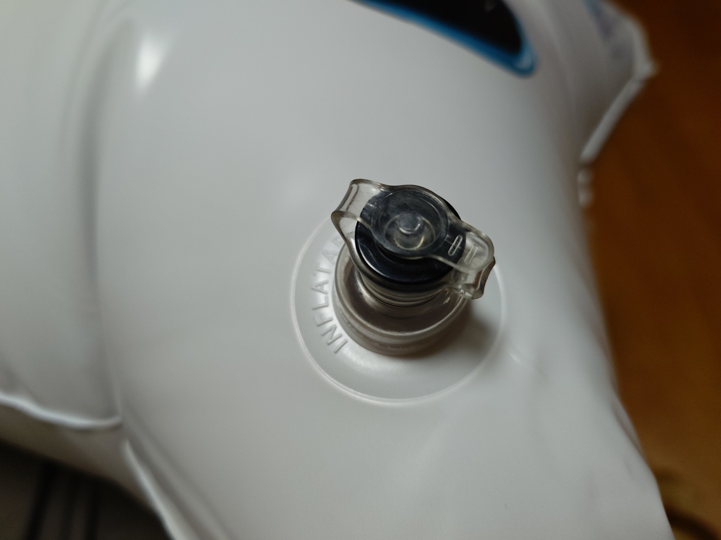 【サポーターズエディション】初音ミクふわふわコーデライトアップ抱き枕 / Hatsune Miku light-up inflatable dakimakura (Special Supporter's Edition)