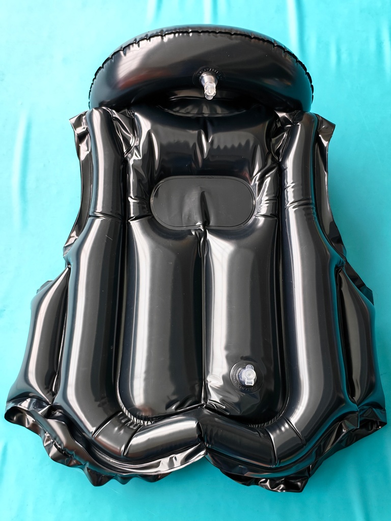 【2026年度予約・2026 Preorder】ぎゅ〜〜っと抱きしめるスイムベスト/ライフジャケット・Pleasantly Hugging Swim Vest/Life Jacket