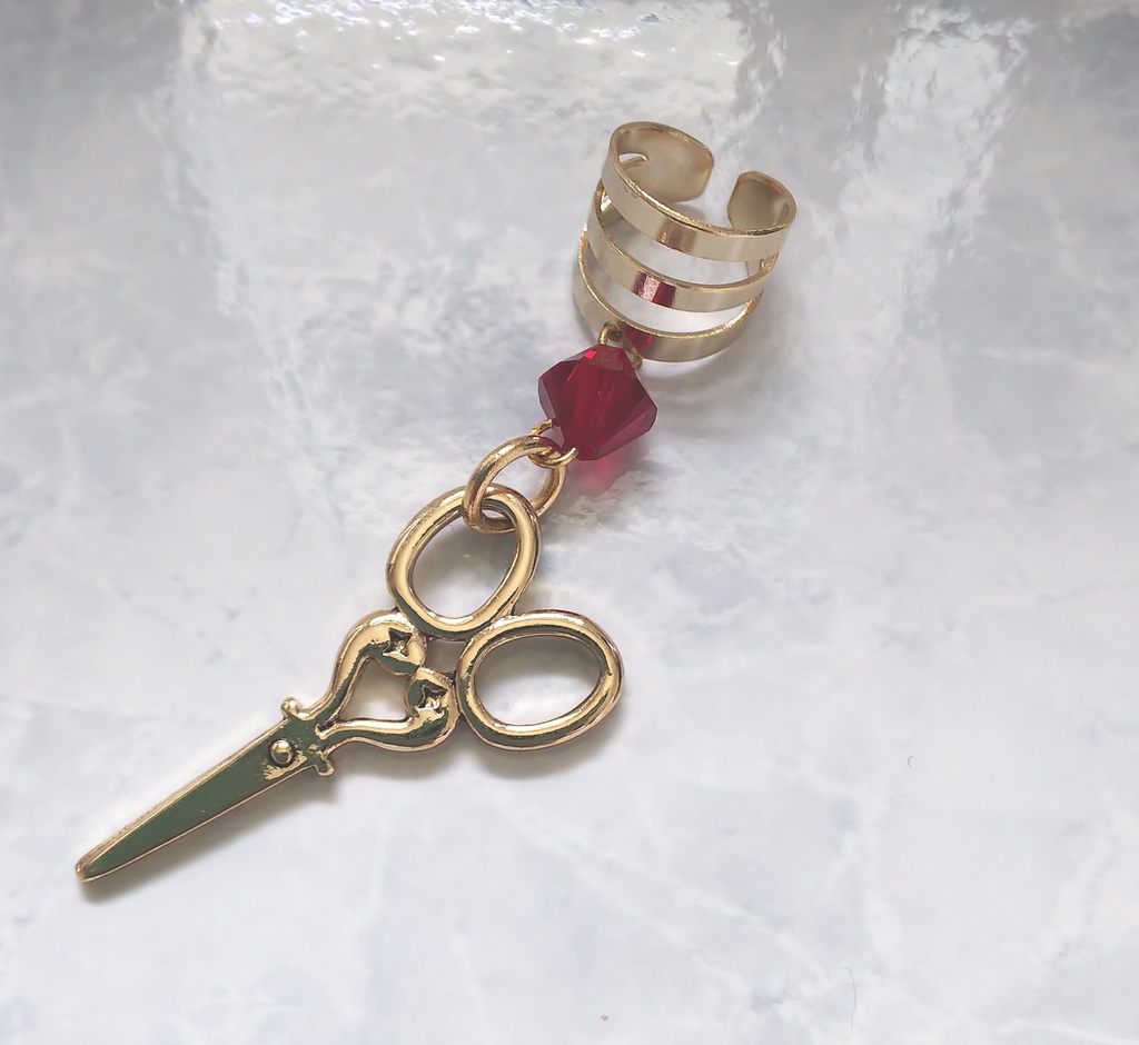 はさみのイヤーカフ