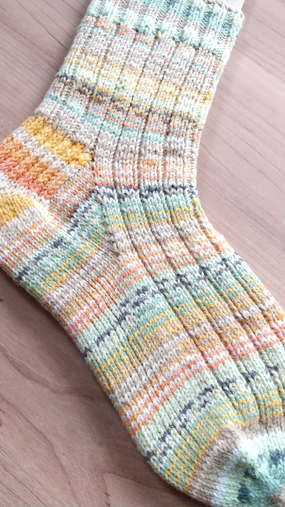 瀬出カラー靴下🧶🧦③