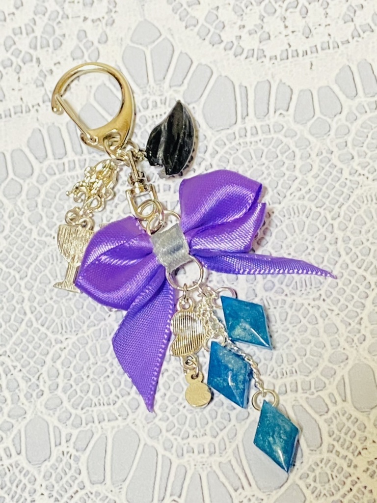 モストロラウンジモチーフ チャーム