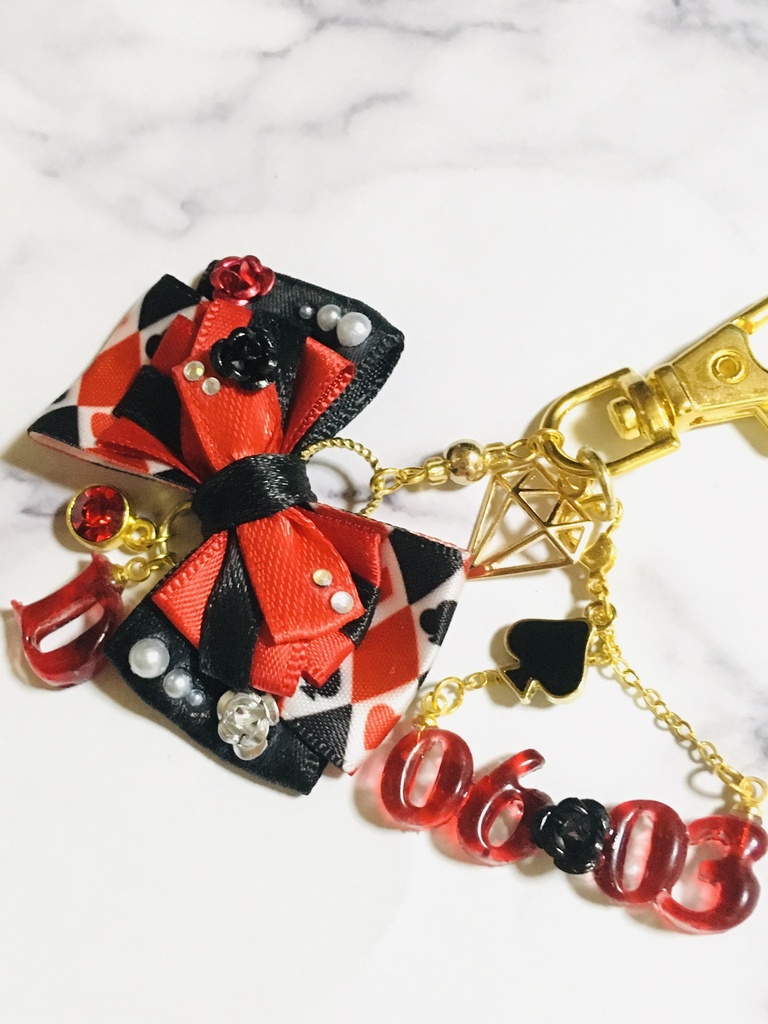 レジン 「D」リボンチャーム