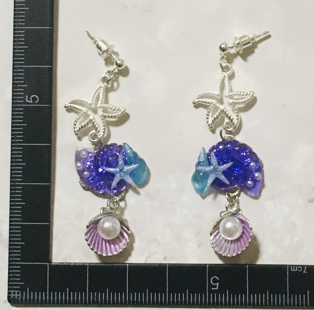 レジン 貝殻のピアスorイヤリング