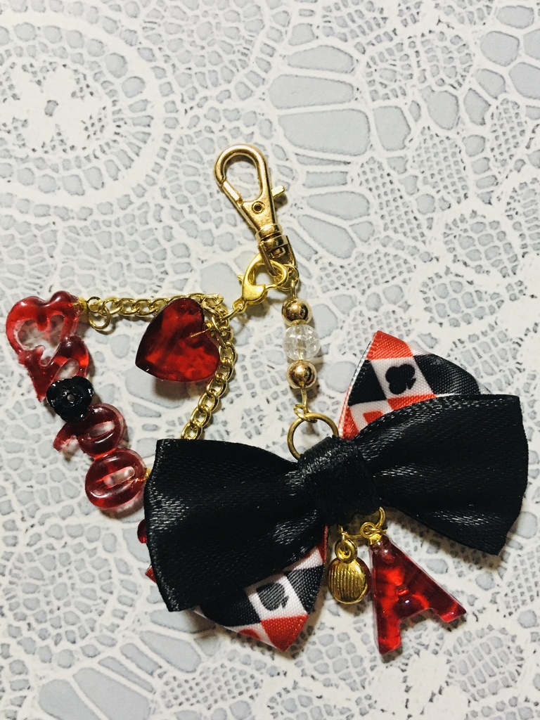 レジン「A」リボンチャーム