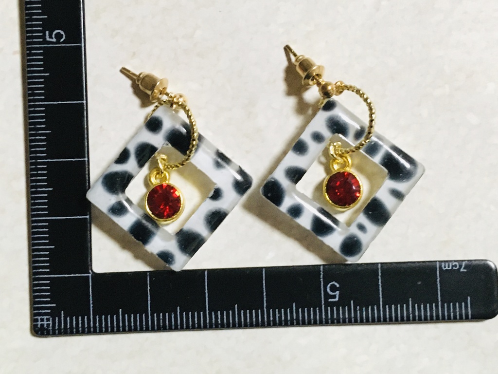 レジン ダルメシアン柄 ピアスorイヤリング