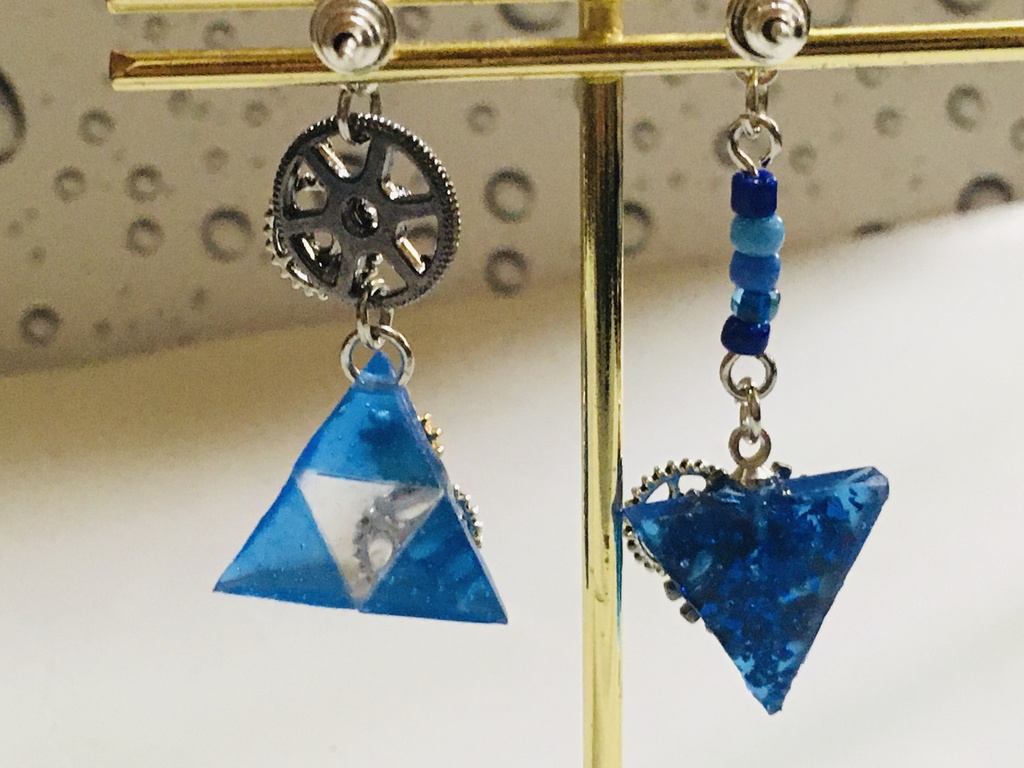 レジン 歯車のピアスorイヤリング