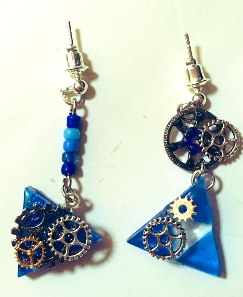 レジン 歯車のピアスorイヤリング