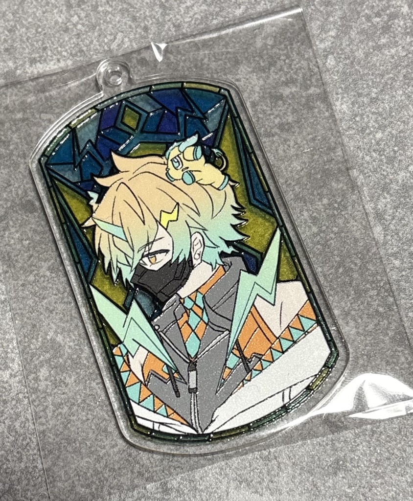 宇佐美リト ステンドグラス風アクリルキーホルダー