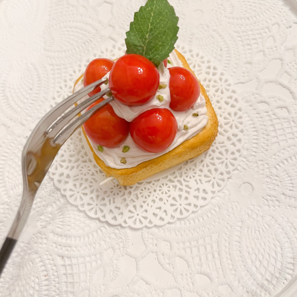さくらんぼのタルトの宅配サイズメジャー