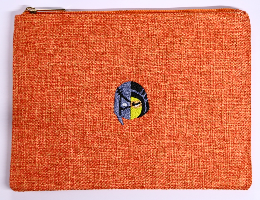NPK刺繍ポーチ