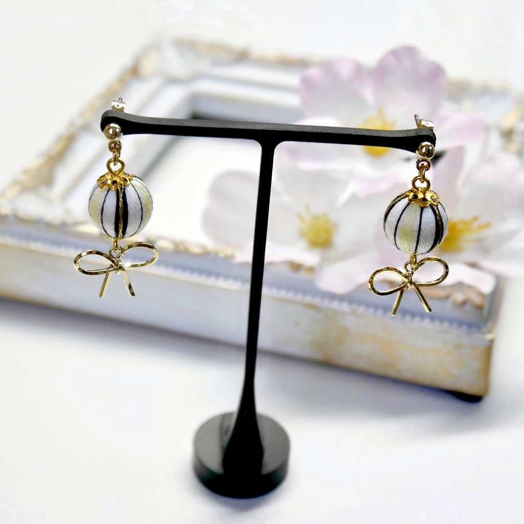 源氏兄弟 巻き玉 イヤリング・ピアス