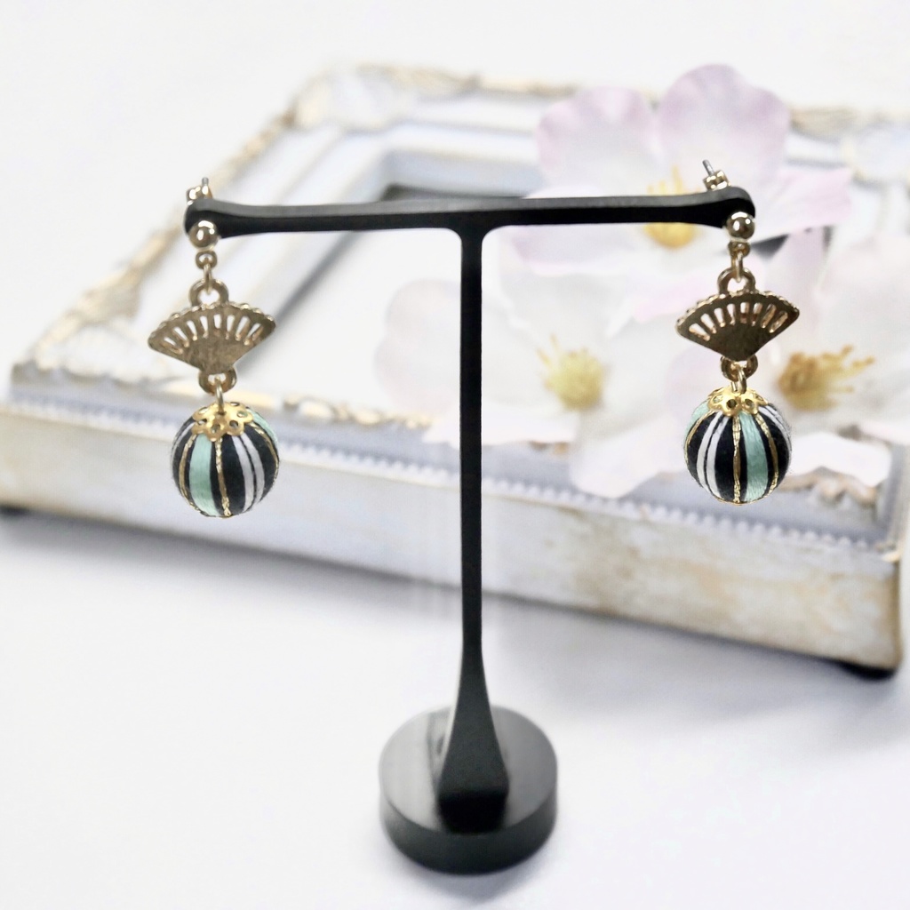 源氏兄弟 巻き玉 イヤリング・ピアス