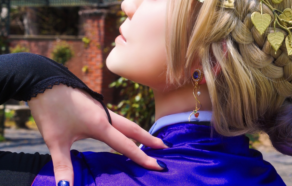 【コラボ】ポムフィオーレ寮イメージ イヤリング/ピアス