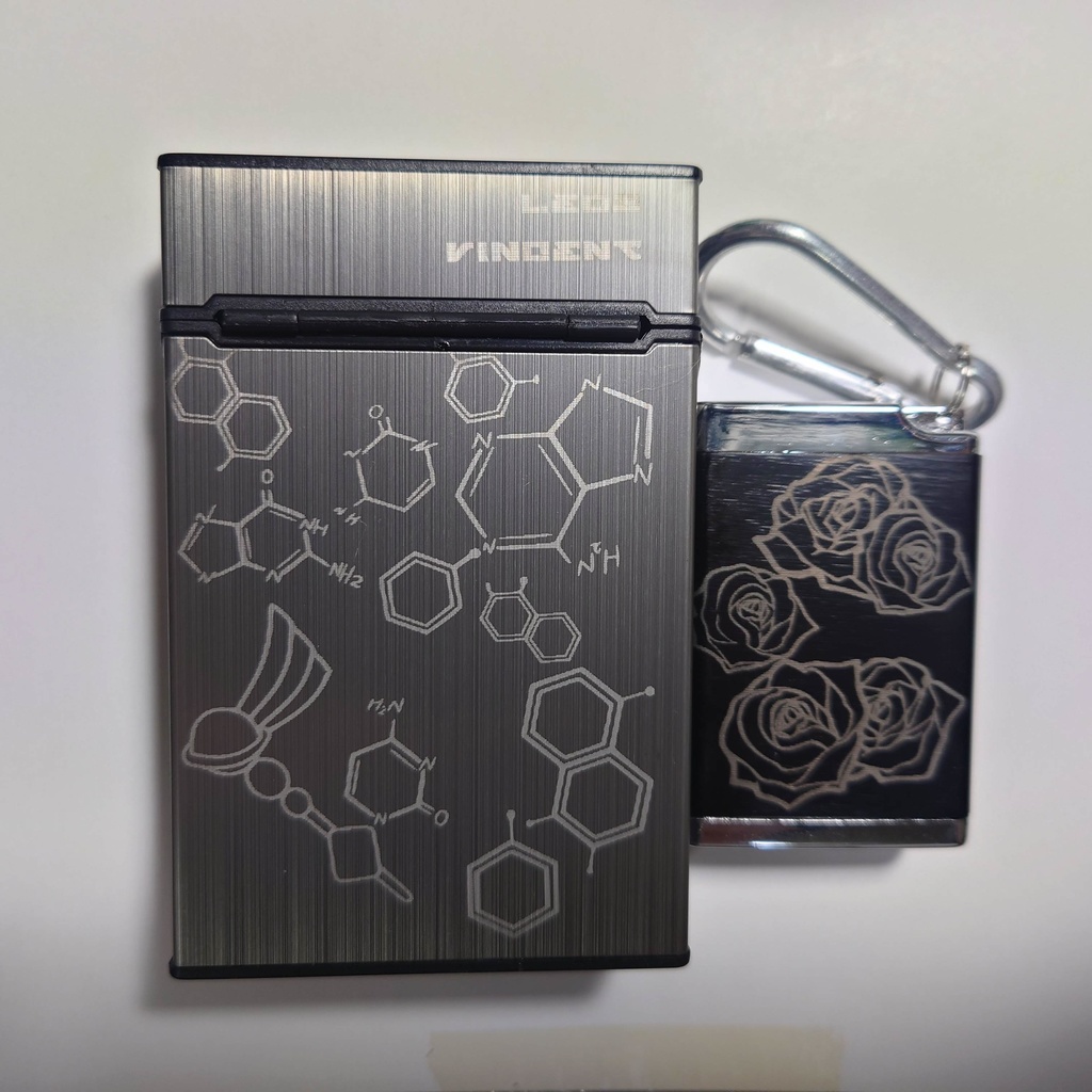 レオス・ローレン・イッテツイメージ タバコケース