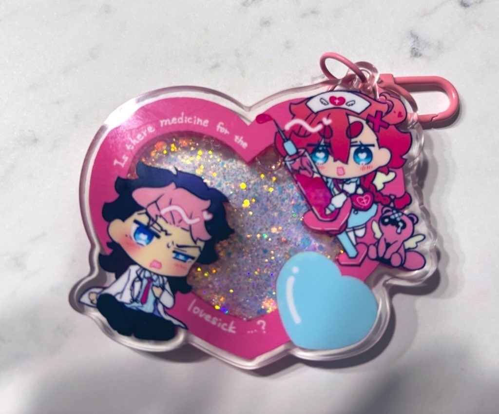 グエスレグリッターオイルアクキー