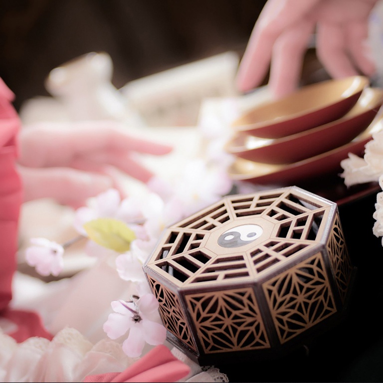 コスプレ 霧雨魔理沙 / ミニ八卦炉 / 東方Project