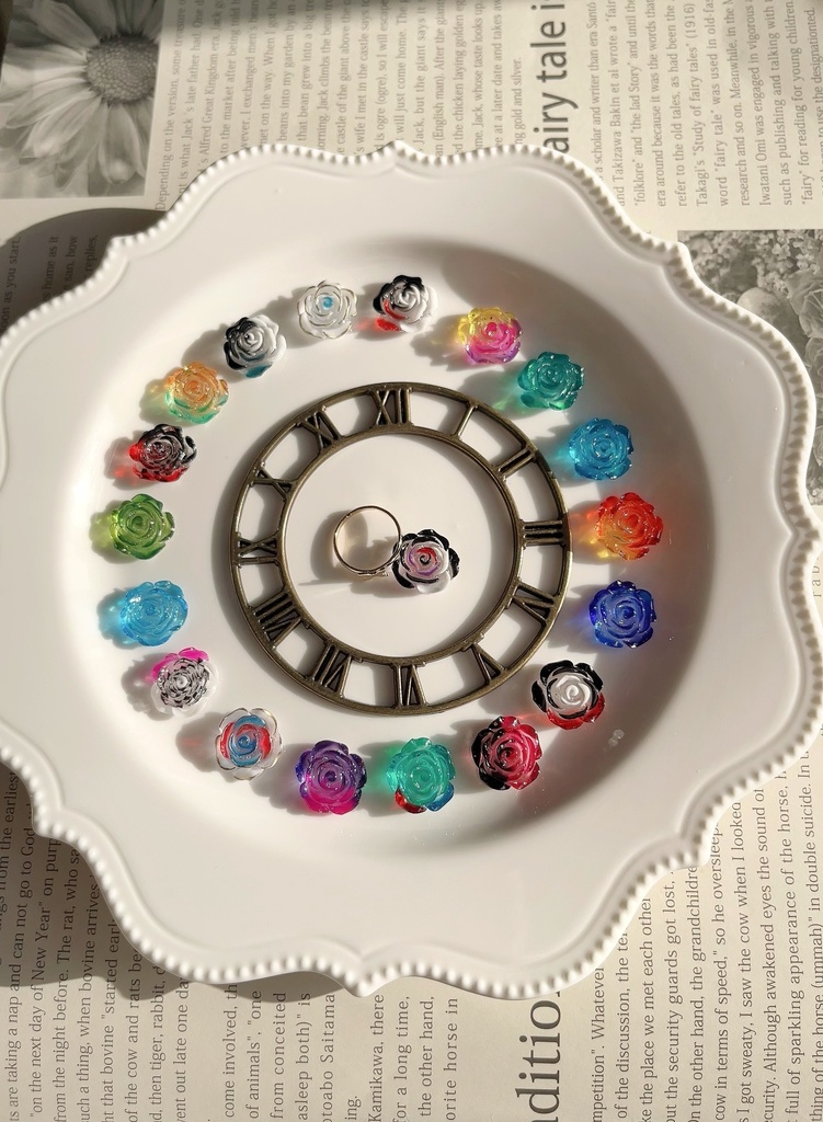 薔薇の指輪と耳飾り(別邸1階)