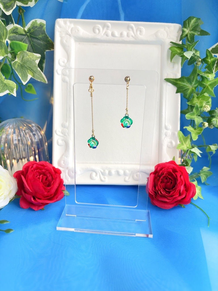 ナック ミニ薔薇アクセ