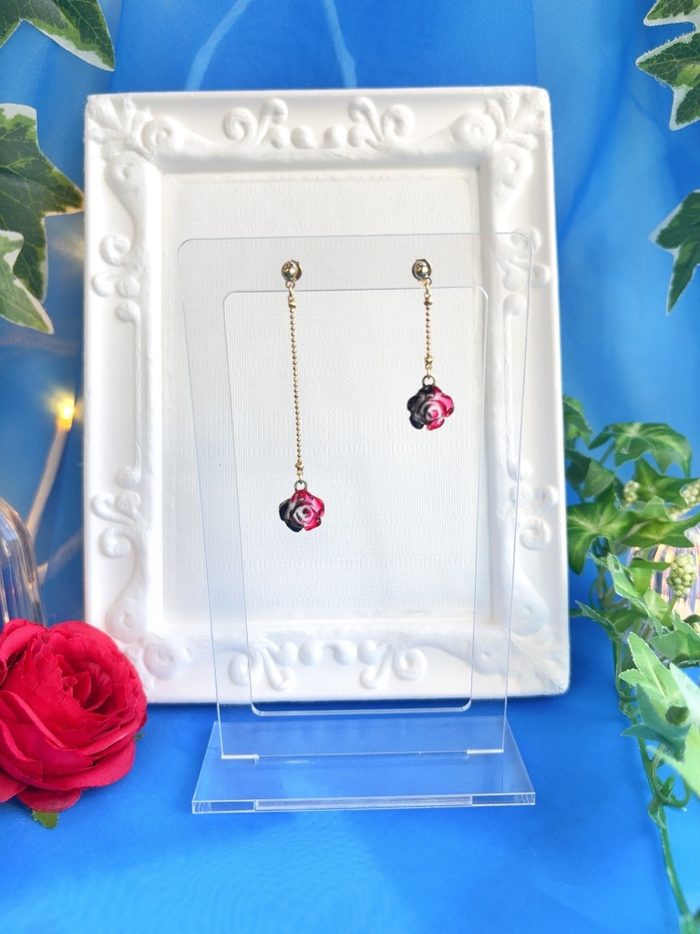 ルカス ミニ薔薇アクセ