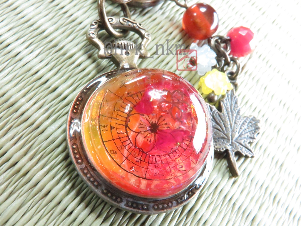 懐中時計型転送装置端末 鞄装飾弐號~紅葉