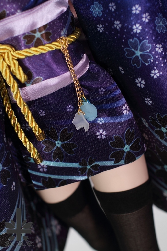 ☆SPECIAL OFFER☆ 華麗短い和服 《青。舞桜》(送料無料)