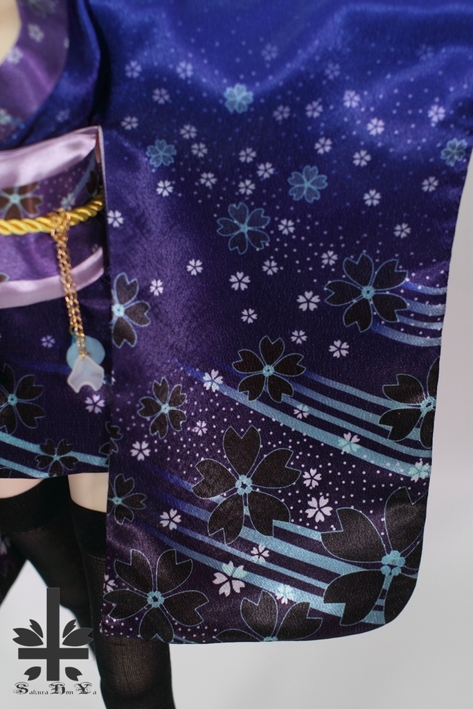 ☆SPECIAL OFFER☆ 華麗短い和服 《青。舞桜》(送料無料)