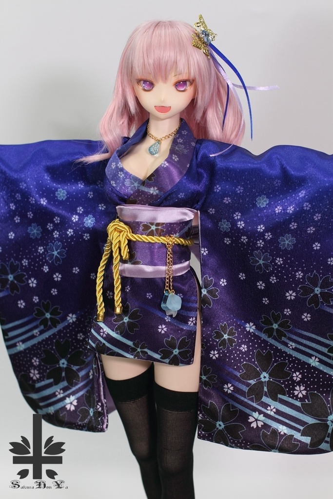 ☆SPECIAL OFFER☆ 華麗短い和服 《青。舞桜》(送料無料)