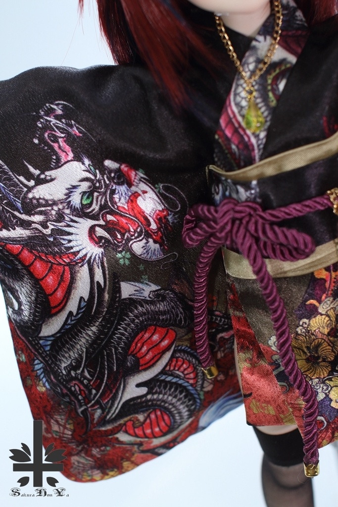[MDD]★SPECIAL OFFER★華麗短い和服《魍魎。龍》(送料無料)