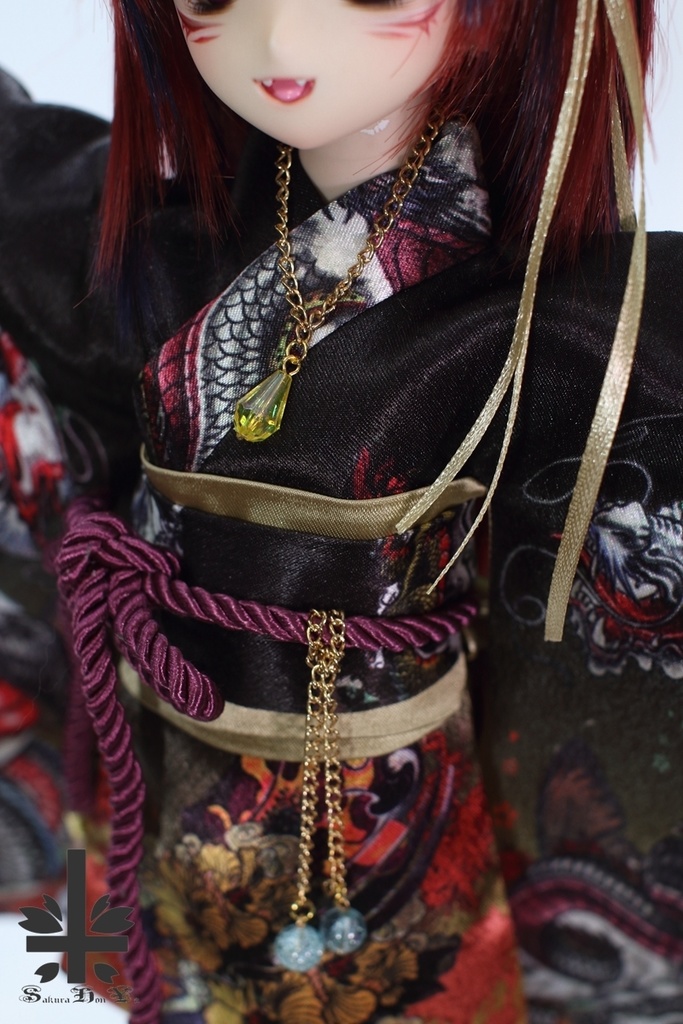 [MDD]★SPECIAL OFFER★華麗短い和服《魍魎。龍》(送料無料)